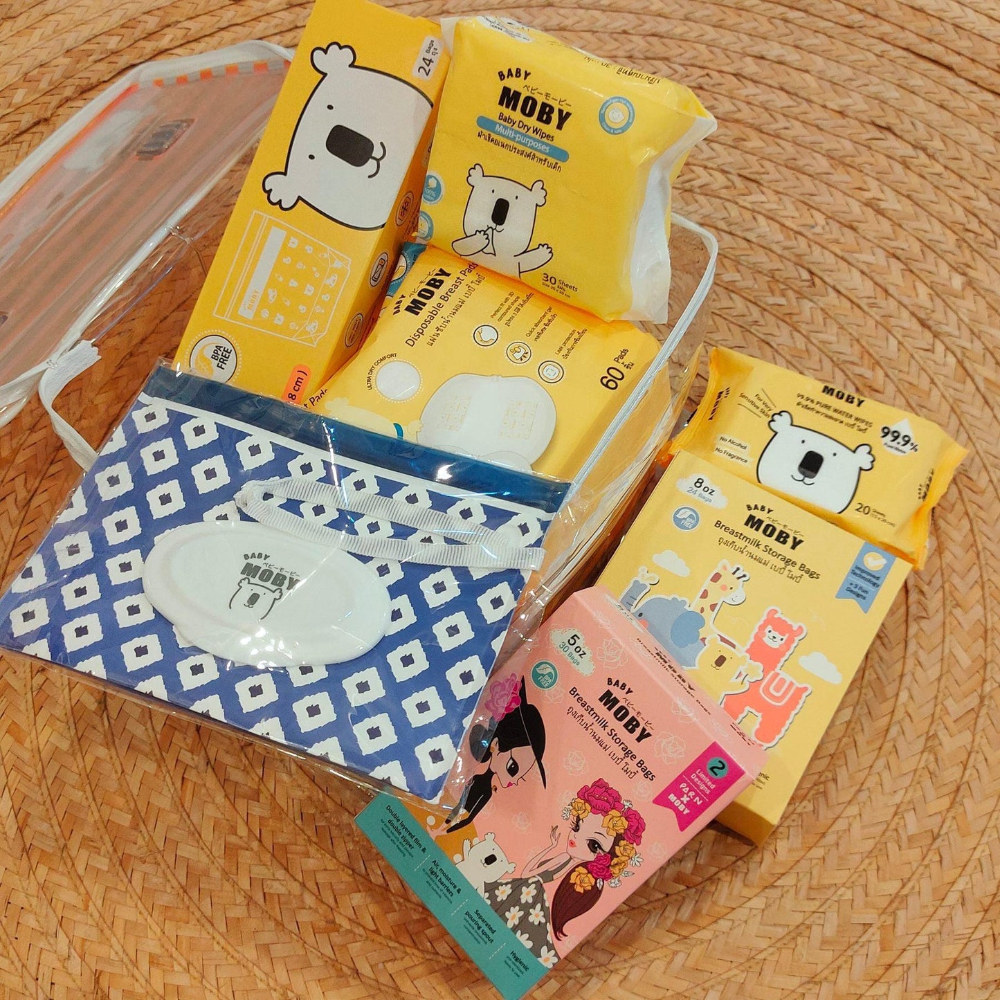 Baby Moby Breastfeeding Set