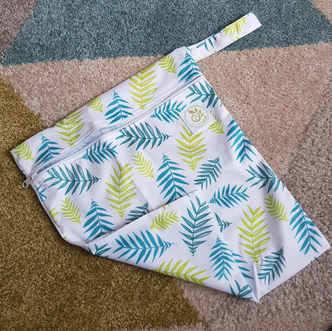 Baby Leaf Wet Bag (Leaves)