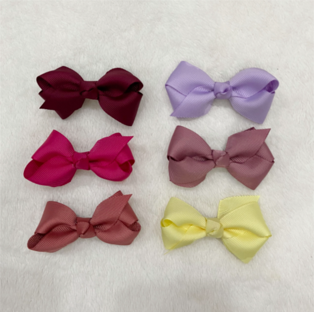 Shop Laurel Satine Petite Clips