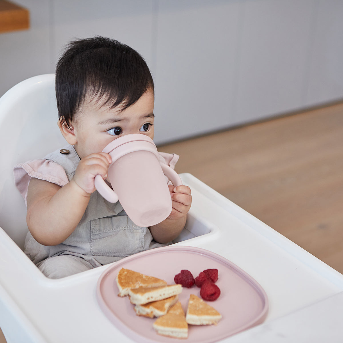 B. Box Silicone Spout Cup