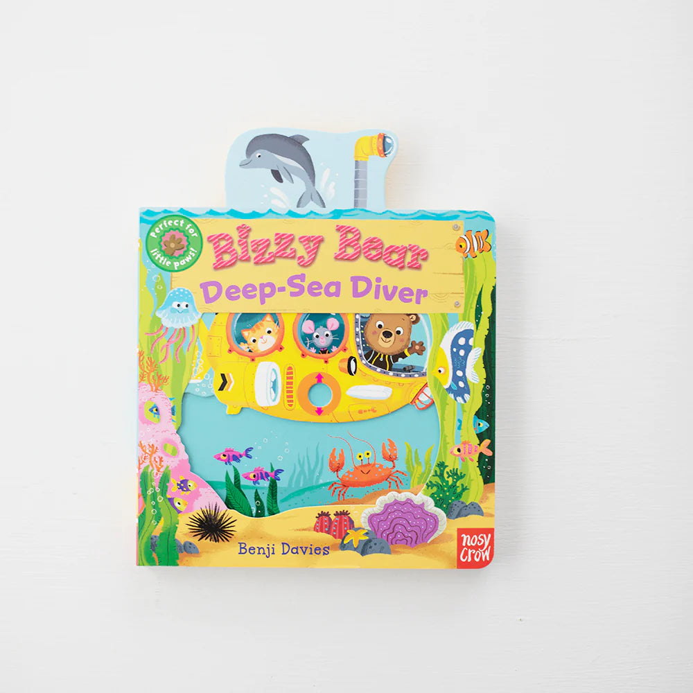Bizzy Bear Push & Pull Book: Deepsea Diver